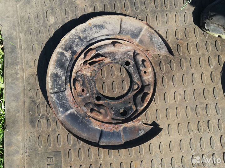 Тормоза Митсубиси Аутлендер XL