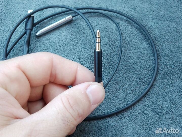 Кабель aux для iPhone