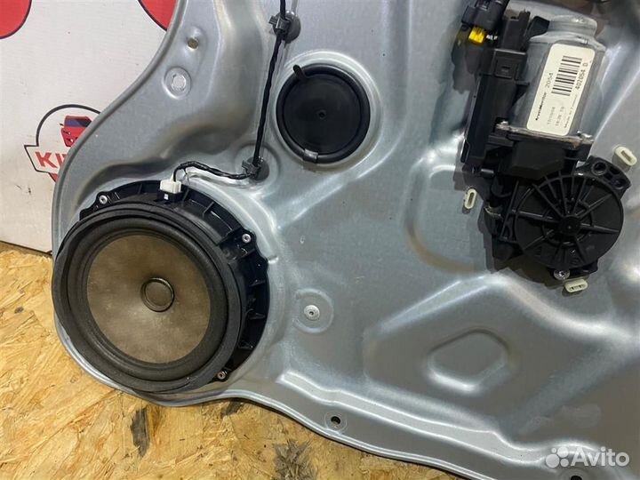 Стеклоподъемник передний правый Kia Ceed 07-12 ED