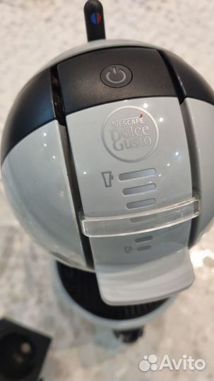 Капсульная кофемашина dolce gusto