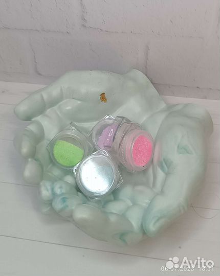 Гипсовые изделия, кашпо