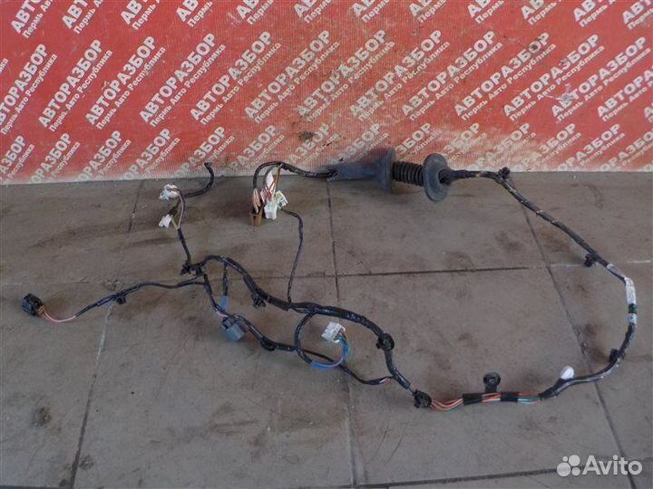 Проводка двери передняя правая Mitsubishi Lancer