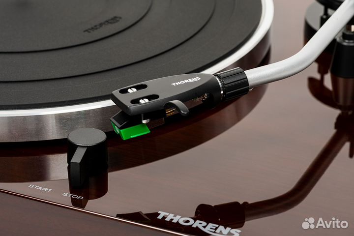 Проигрыватель винила thorens TD 204
