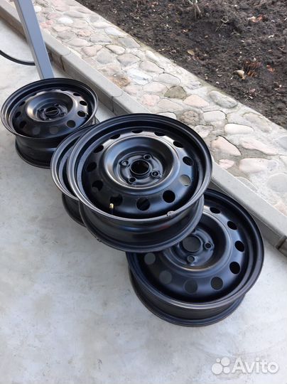 Диски оригинальные kia rio / hyundai solaris R15