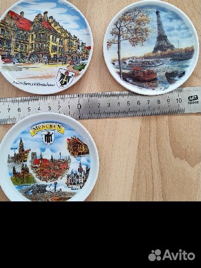 Тарелка сувенирная маленькая