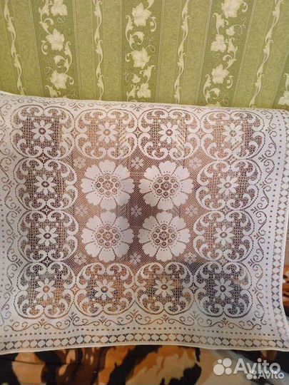 Новая ажурная накидка на подушки