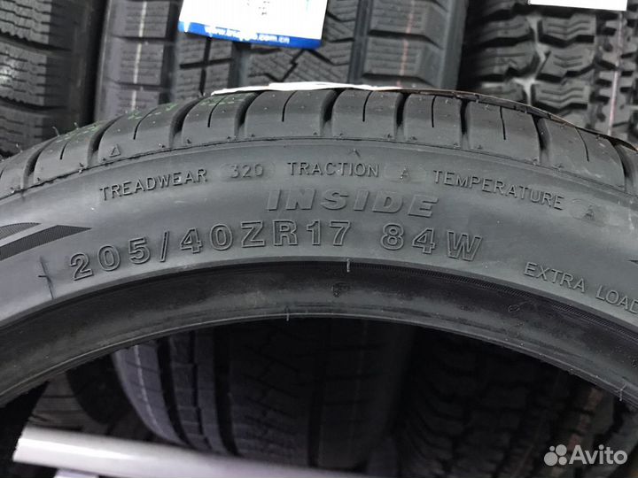 Tracmax X-Privilo TX3 205/40 R17 84W