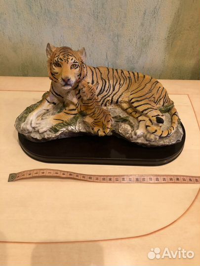 Статуэтка тигры