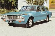 Toyota Crown S60 (1971—1974) Седан
