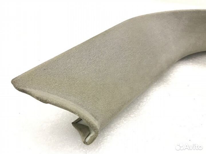 Обшивка стойки задняя левая Audi A8 D3 BVJ 2008