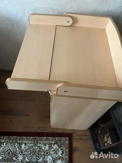 Пелинальный столик