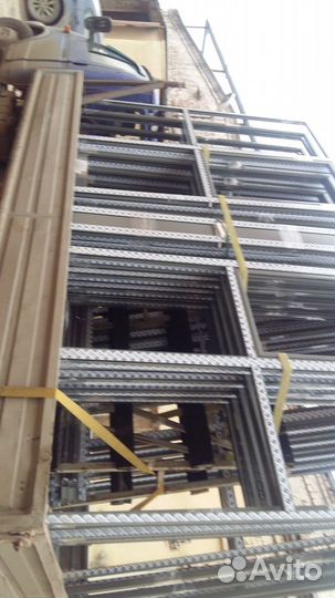 Грузоперевозки