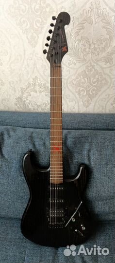 Электрогитара