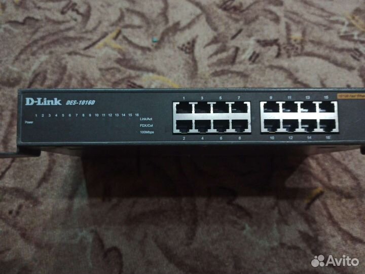 D-Link DES-1016D