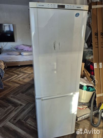 Продажа холодильников бу Samsung