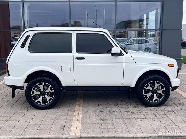 LADA 4x4 (Нива) 1.7 МТ, 2021, 31 000 км