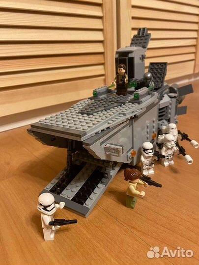 Lego Star Wars 75103 Перевозчик Первого Ордена