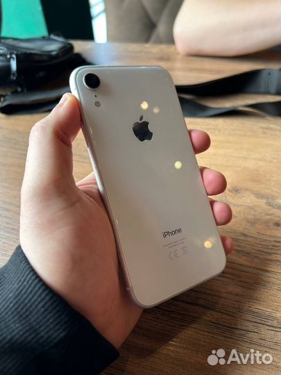 iPhone Xr, 128 ГБ