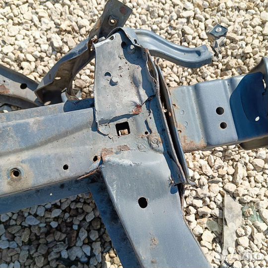 Лонжерон передний левый Nissan Note E11