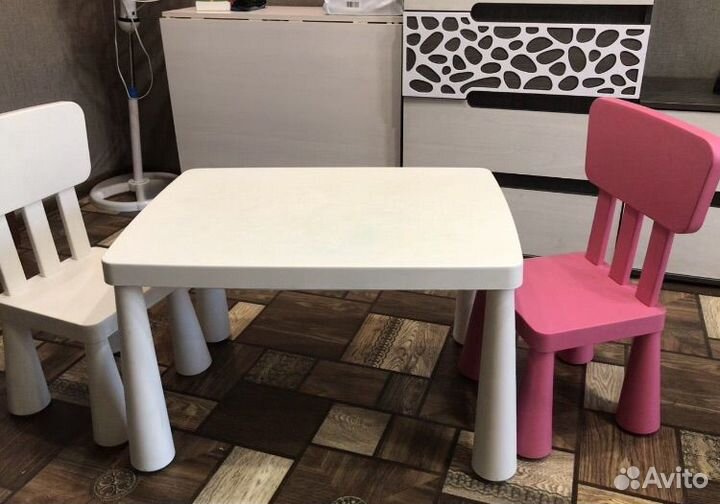 Детский столик и стульчики IKEA
