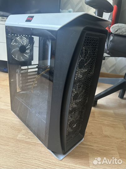 Корпус aerocool белый