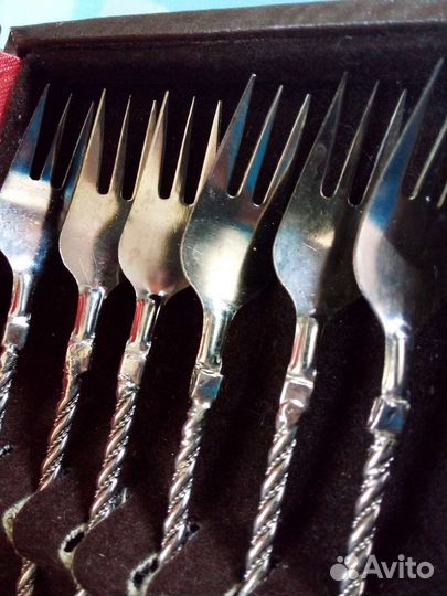 Вилка- набор, чайный сервиз б/ блюдц