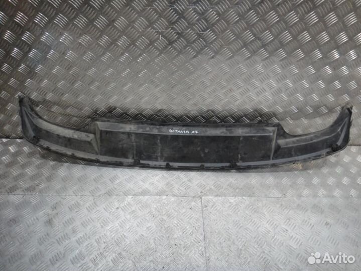 Юбка бампера Octavia A7 (13) зад б/у (арт. 5E5807521)