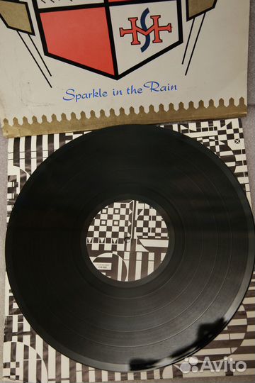 Simple Minds – Sparkle In The Rain