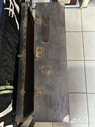 Деревянный чемодан