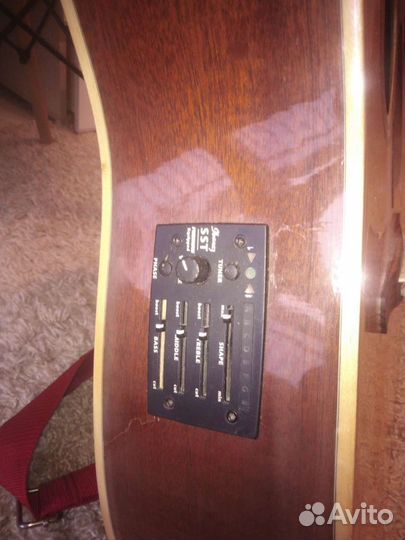 Гитара электроаккустичес