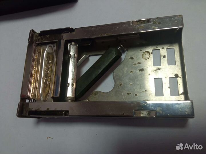 Прибор для точки и правки лезвий бритв СССР