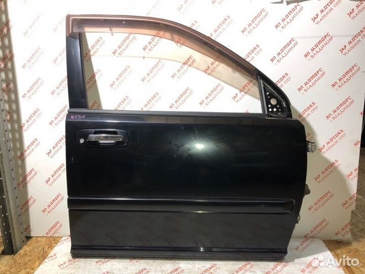 Дверь боковая передняя правая Nissan X Trail T30