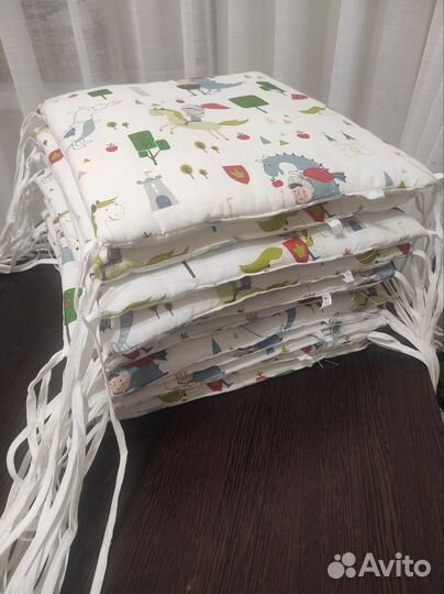 Бортики в кроватку