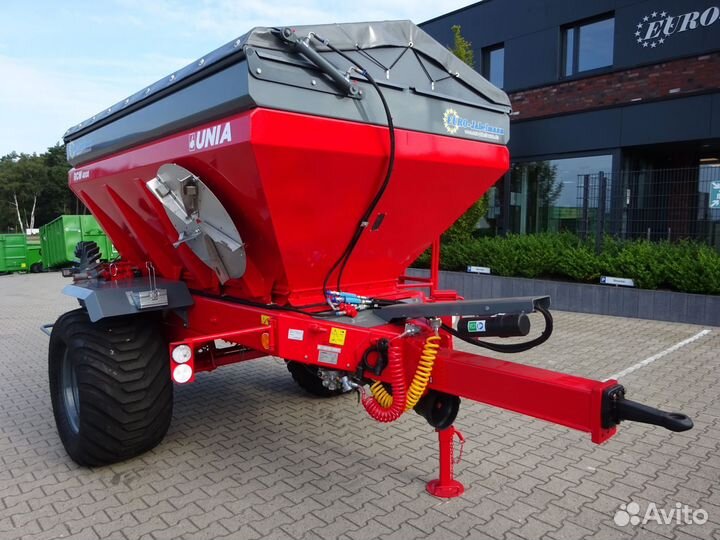 Разбрасыватель удобрений Unia RCW-5500, 2022