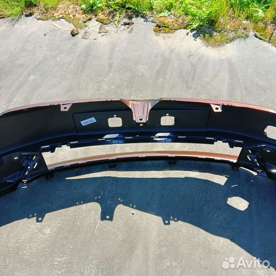 Бампер Toyota Corolla