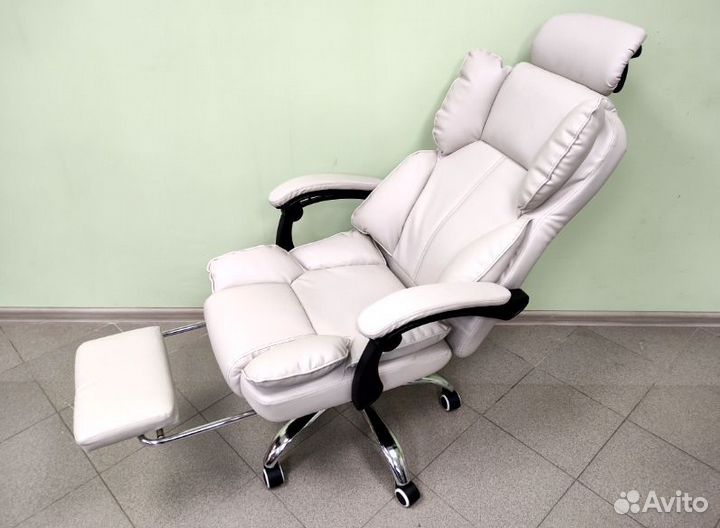 Компьютерное кресло новое