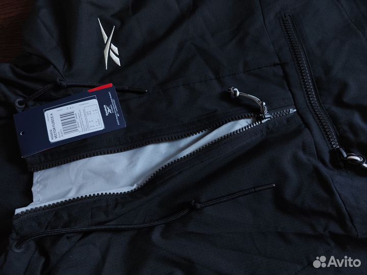 Куртка Reebok Vector оригинал