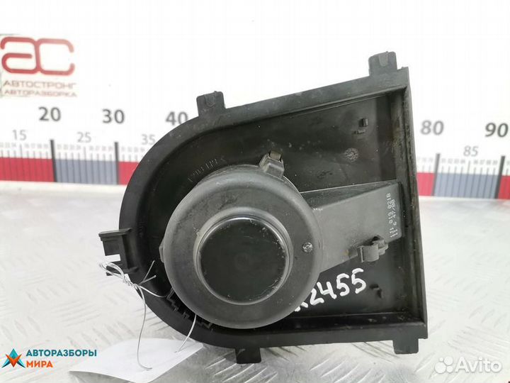 Моторчик печки Volkswagen Golf GTI 4 2000