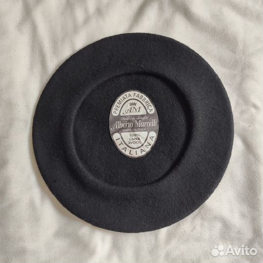 Берет женский итальянский шерсть новый Alberto