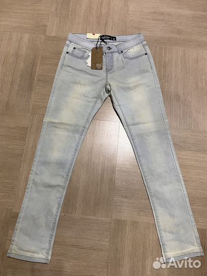 Новые светлые голубые скинни джинсы, 46 размер