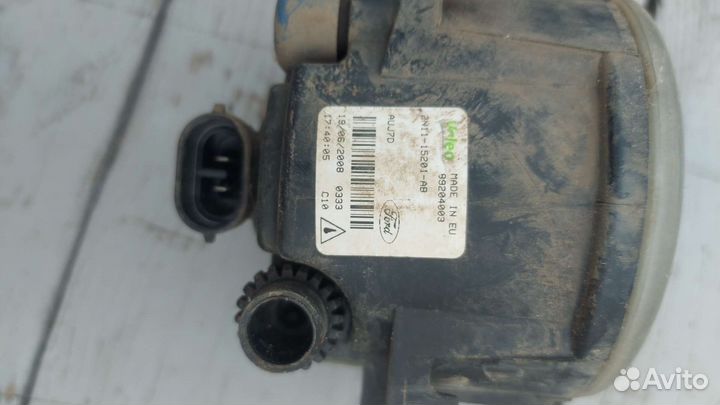 Противотуманная фара на форд фокус 2 рестайлинг