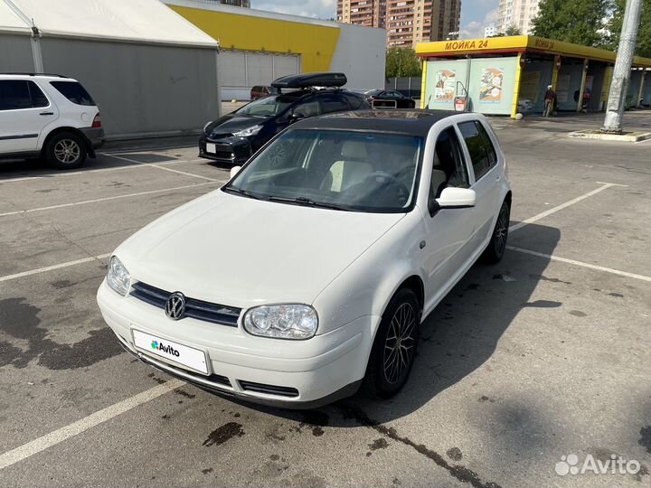 Volkswagen Golf 1.6 МТ, 2000, 382 000 км
