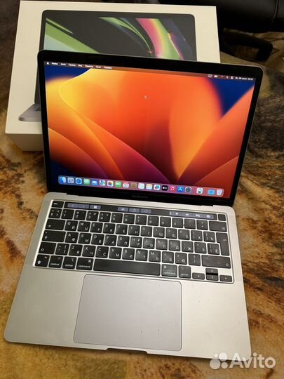 Macbook Pro 13 2020 M1 8GB 256GB Ростест Чек