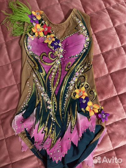 Купальник для художественной гимнастики