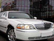 Lincoln Town Car 4.6 AT, 2004, 214 000 км, с пробегом, цена 850 000 руб.