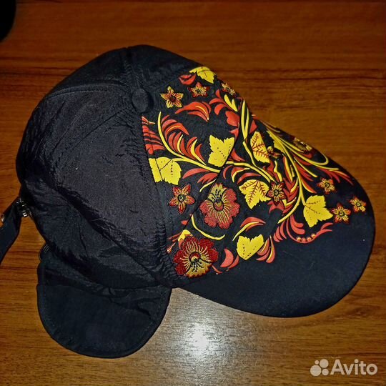 Шапки женские