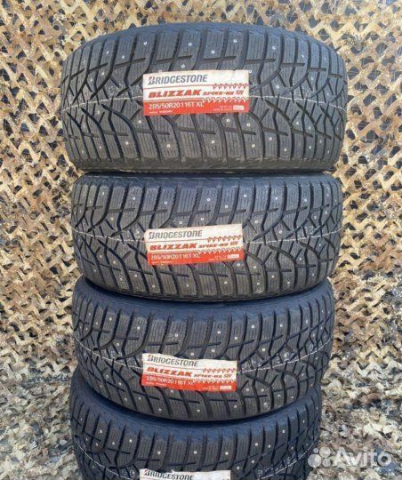 Bridgestone Blizzak Spike-02 SUV 285/50 R20 116T