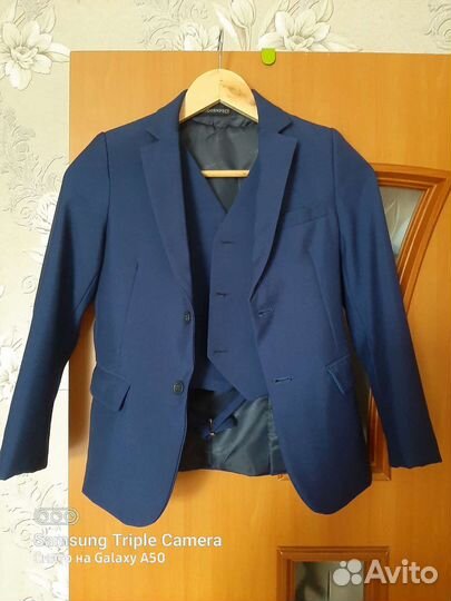 Пиджак с жилетом