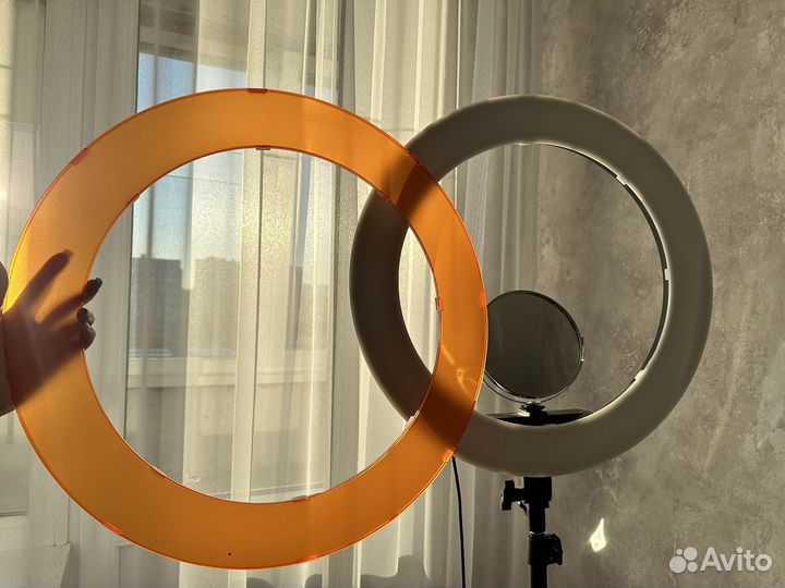 Кольцевая лампа 45 см со штативом