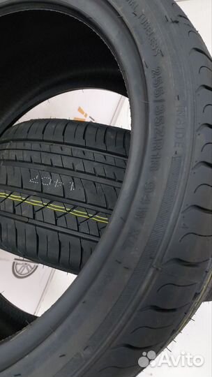 Rockblade Rock 525 255/35 R18 93J